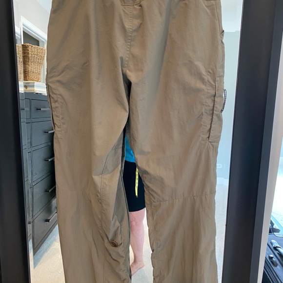 Mountain Hardware Hiking Pant - Picture 5 of 6